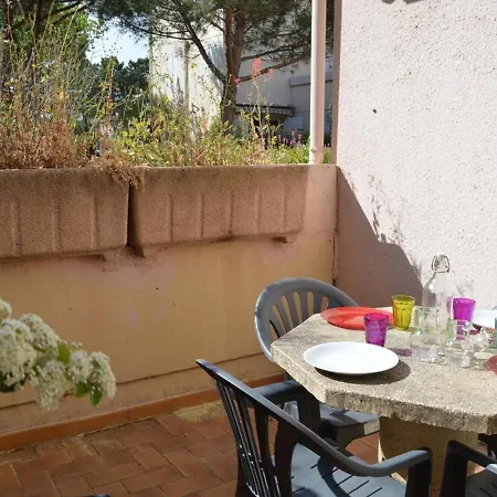 Apartment Avec Terrasse, Proche Et Commerces A - Fr-1-225-449 *
